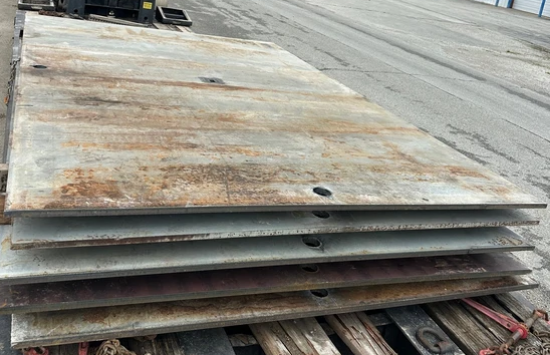 Picture of 8'x12' 1" thick Road Plate